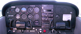 172P Cockpit